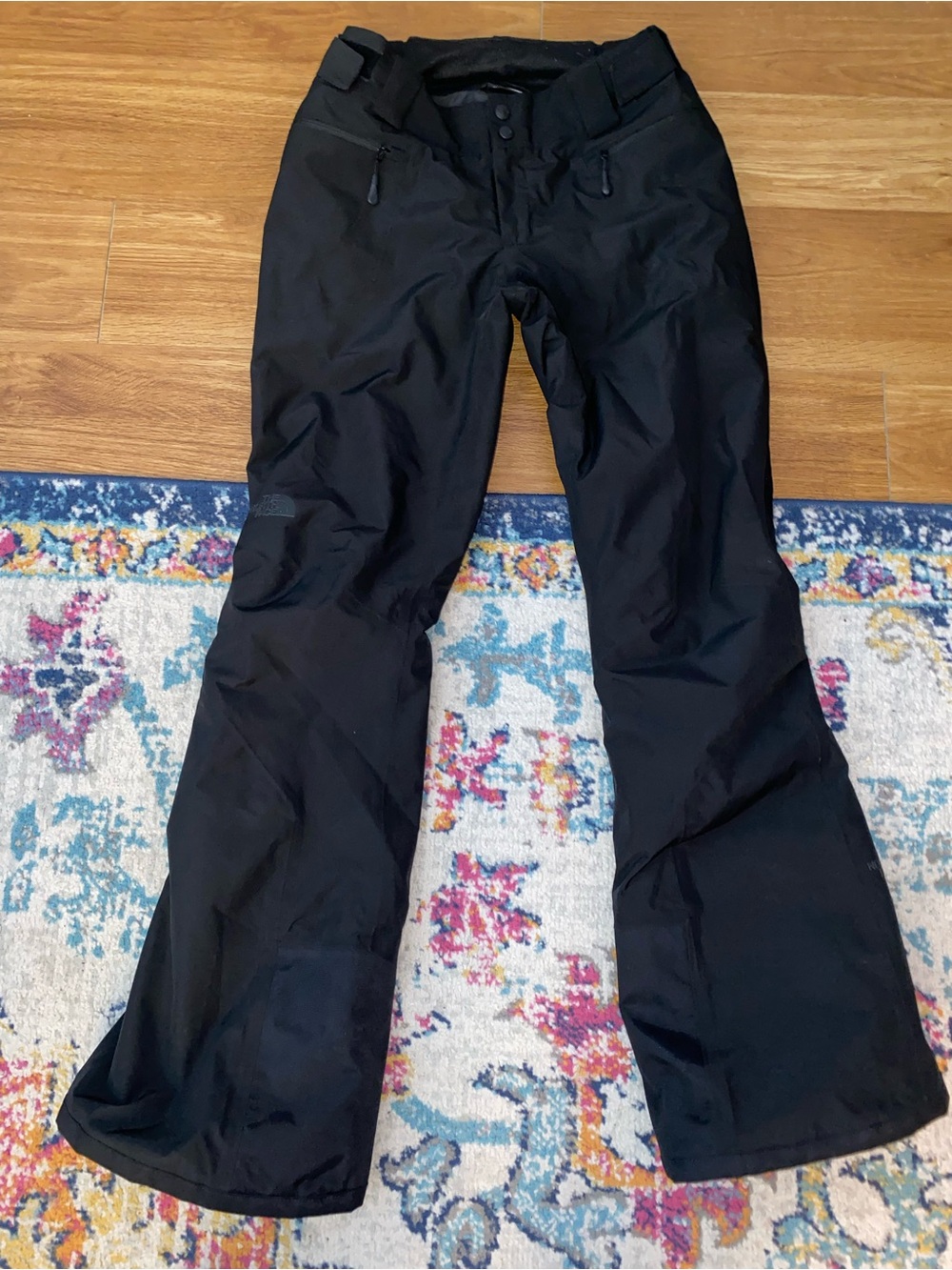 The North Face HyVent Ski Pants Womens Small Black Insulated Snow Flare